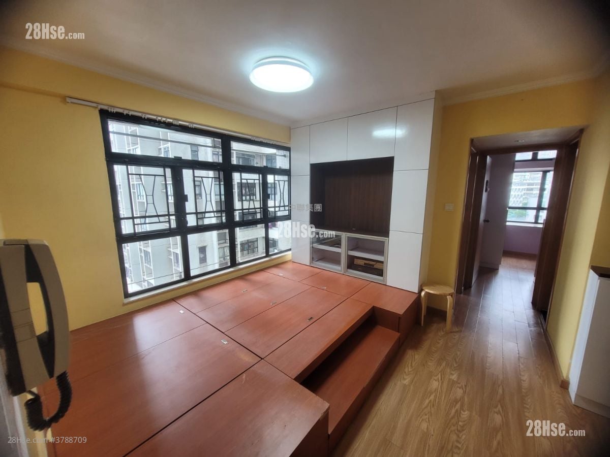 Prosperous Garden Sell 2 Bedrooms , 1 Bathroom 478 ft²