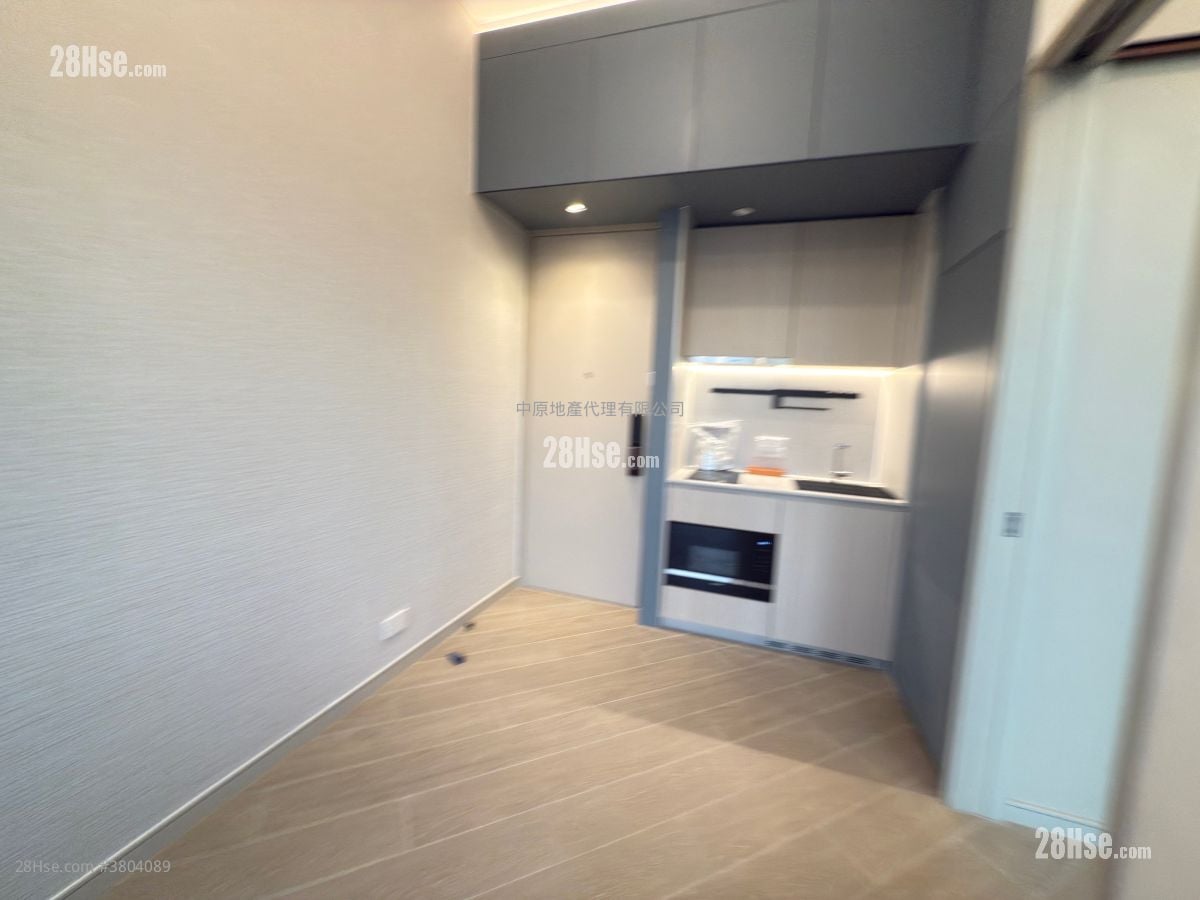 晓柏峰 售盘 1 房 246 平方尺