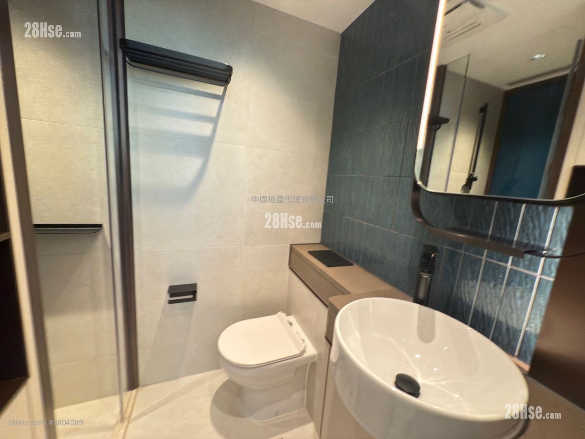 晓柏峰 售盘 1 房 246 平方尺