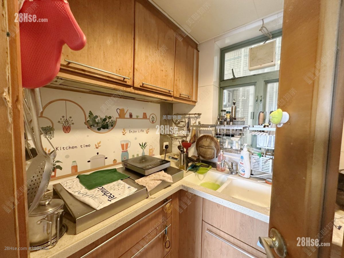 The Grandiose Sell 2 Bedrooms , 1 Bathroom 515 ft²