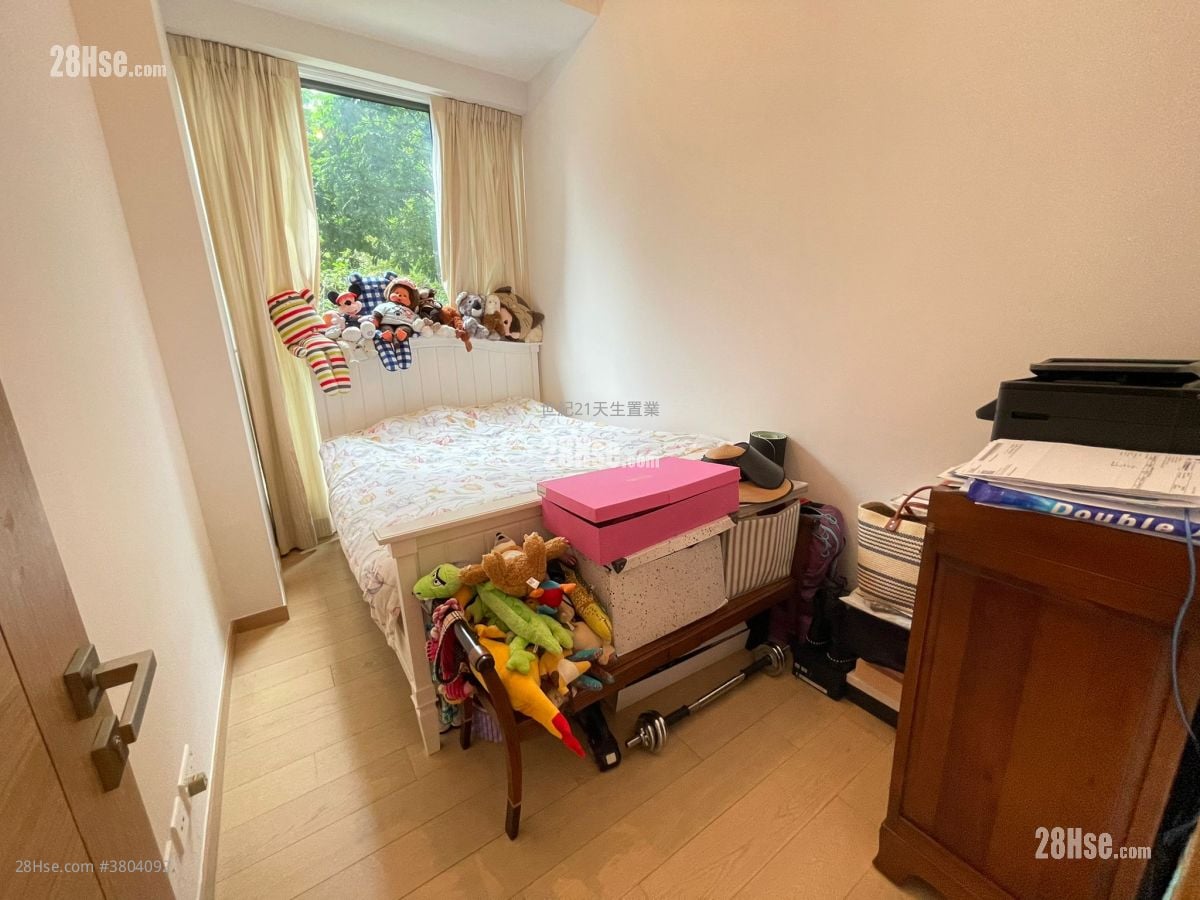 The Bloomsway Sell 4 Bedrooms , 3 Bathrooms 1,039 ft²