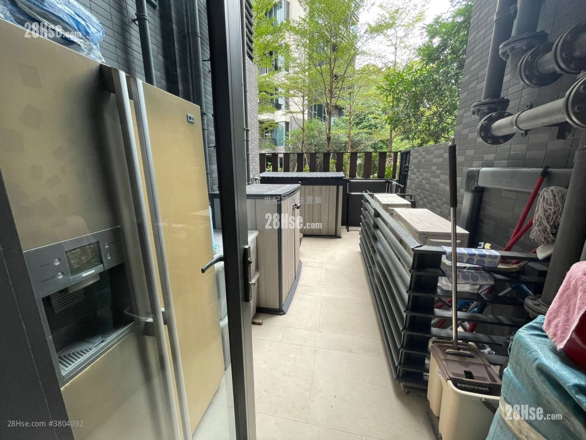 The Bloomsway Sell 4 Bedrooms , 3 Bathrooms 1,039 ft²