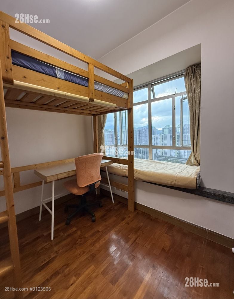 Sunshine City Rental 1 Bathroom 50 ft²