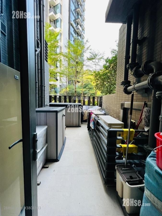 The Bloomsway Sell 4 Bedrooms , 3 Bathrooms 1,039 ft²