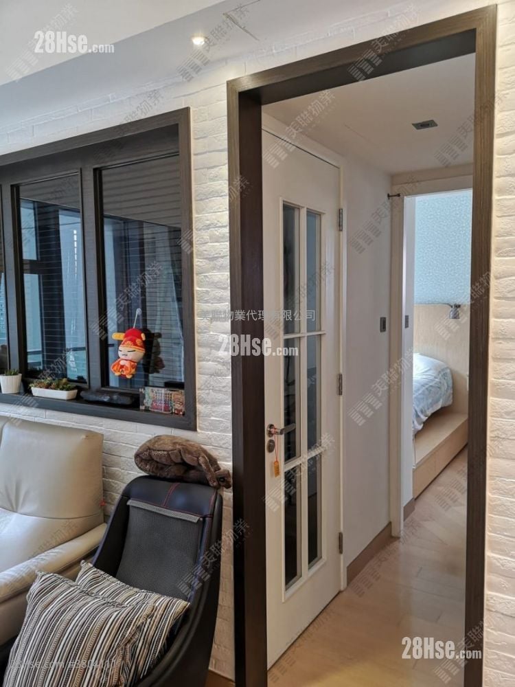 The Wings Rental 2 Bedrooms , 1 Bathroom 551 ft²