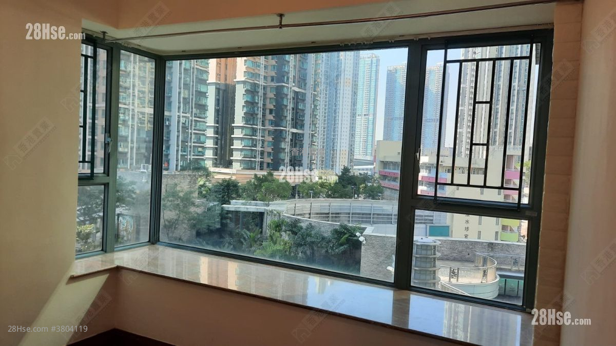 Aquamarine Sell 2 Bedrooms , 1 Bathroom 502 ft²