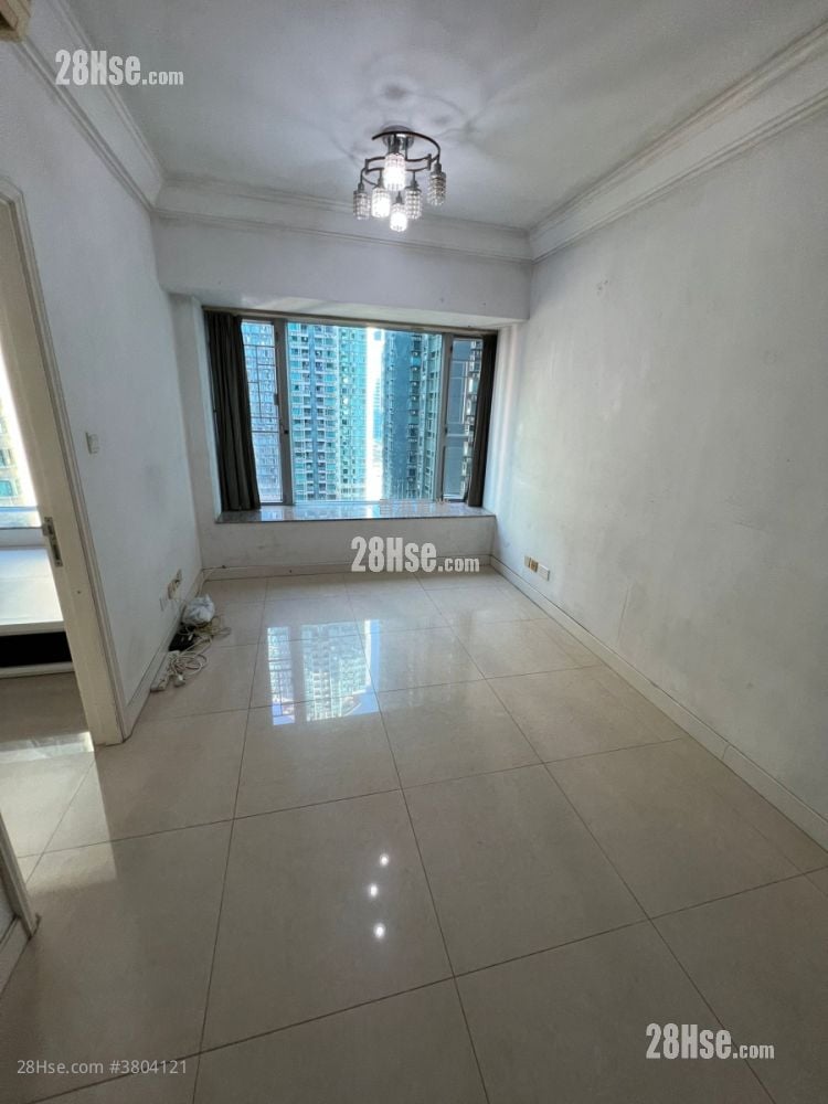 The Pacifica Sell 2 Bedrooms , 1 Bathroom 445 ft²