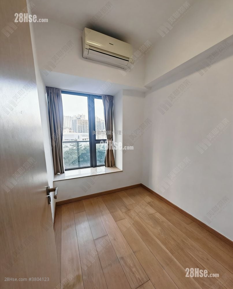 天晋 租盘 4 房 , 3 浴室 799 平方尺