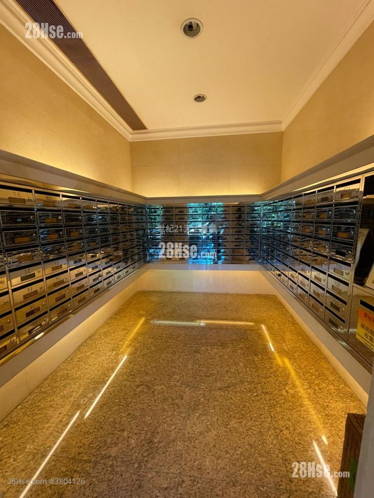 爱琴海岸 售盘 4 房 , 3 浴室 811 平方尺