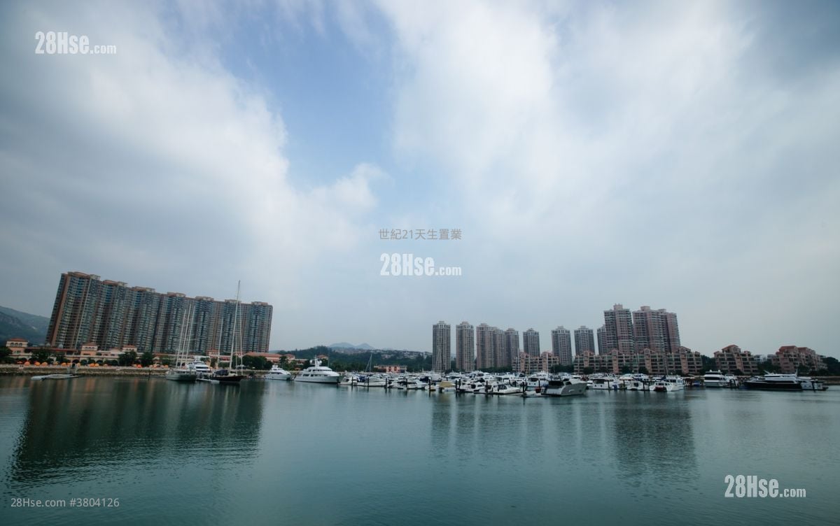 爱琴海岸 售盘 4 房 , 3 浴室 811 平方尺