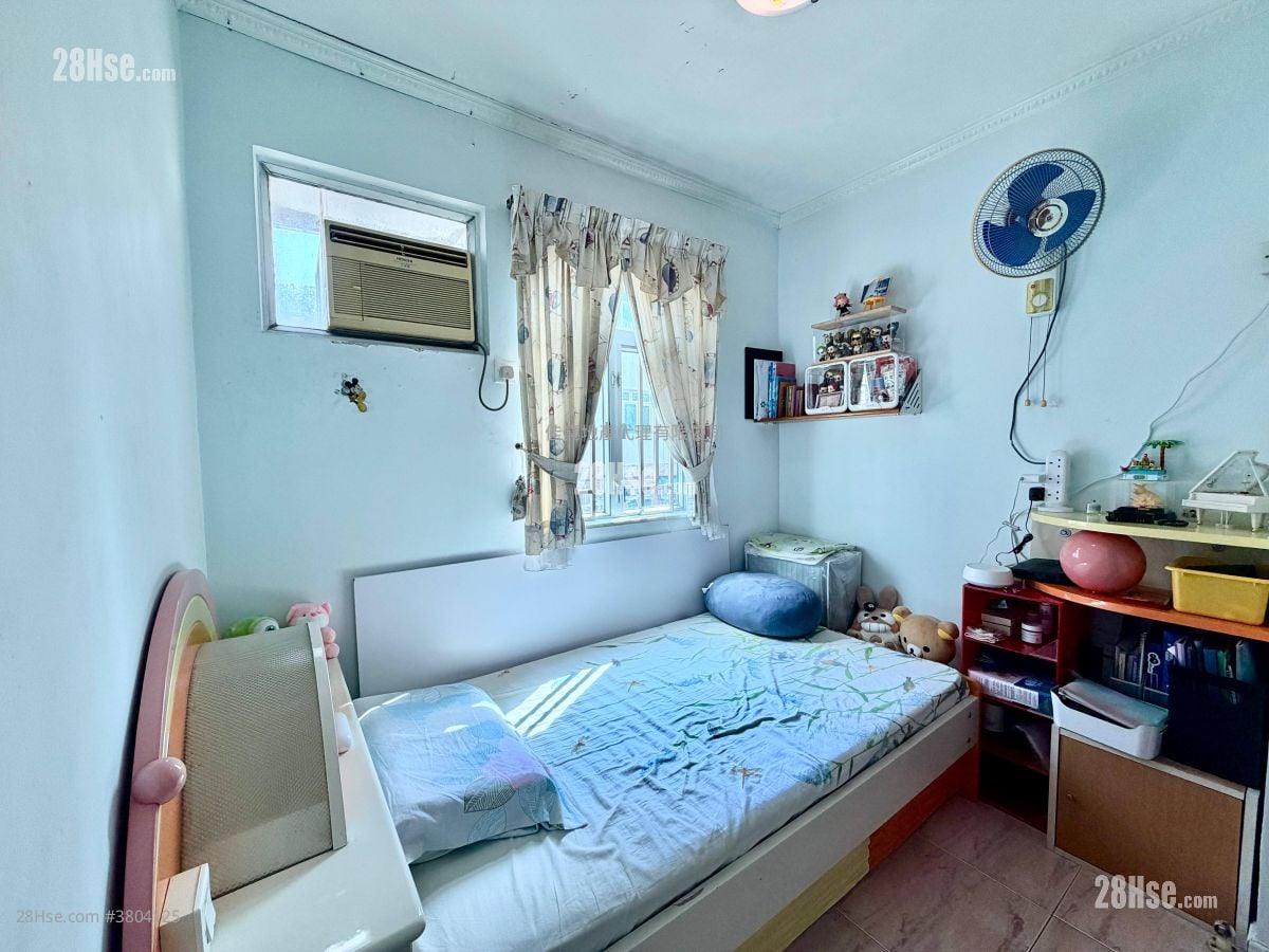 Village Sell 3 Bedrooms , 1 Bathroom 630 ft²