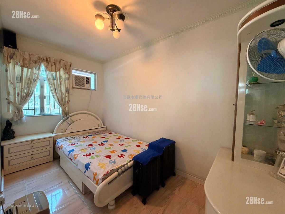 Village Sell 3 Bedrooms , 1 Bathroom 630 ft²