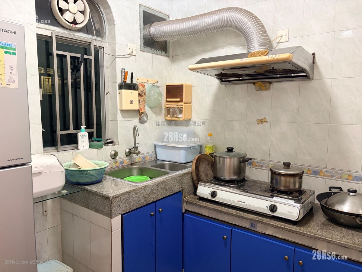 Village Sell 3 Bedrooms , 1 Bathroom 630 ft²