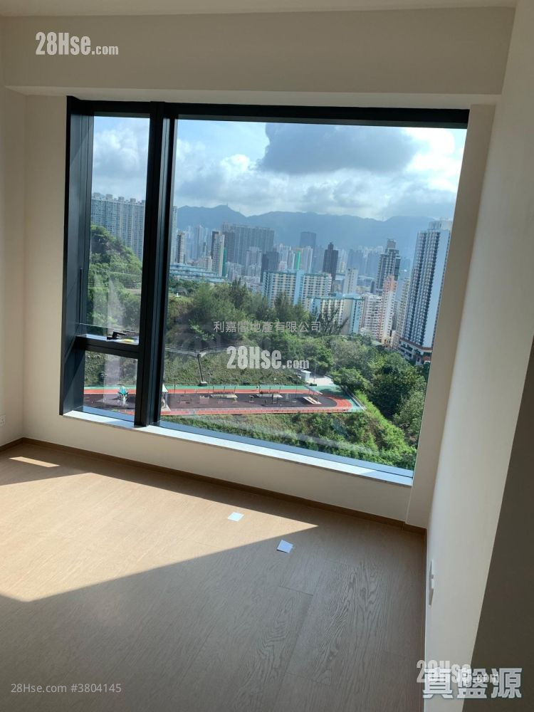 Onmantin Sell 3 Bedrooms 488 ft²