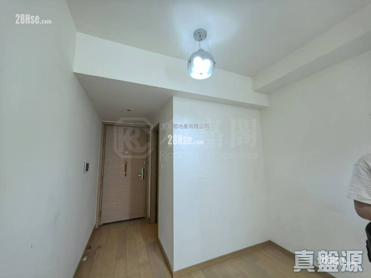 Onmantin Sell 3 Bedrooms 488 ft²