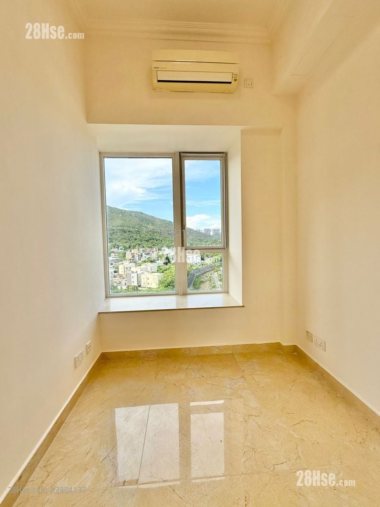 星堤 售盘 5+ 房 , 4 浴室 1,221 平方尺