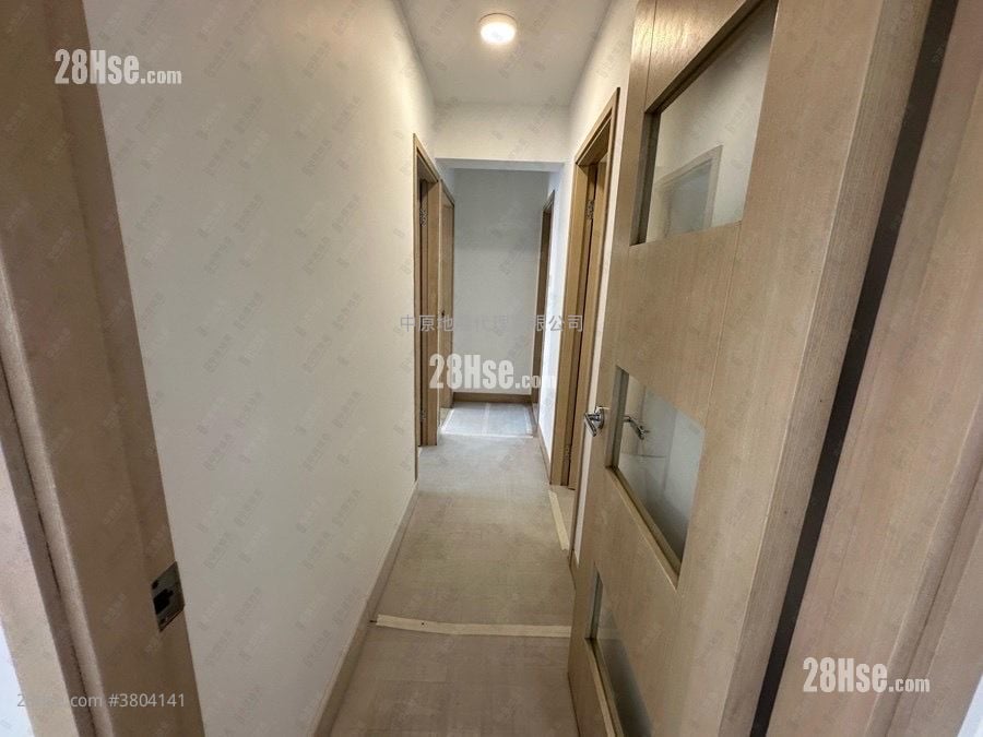 美孚新邨 售盘 3 房 , 3 浴室 946 平方尺