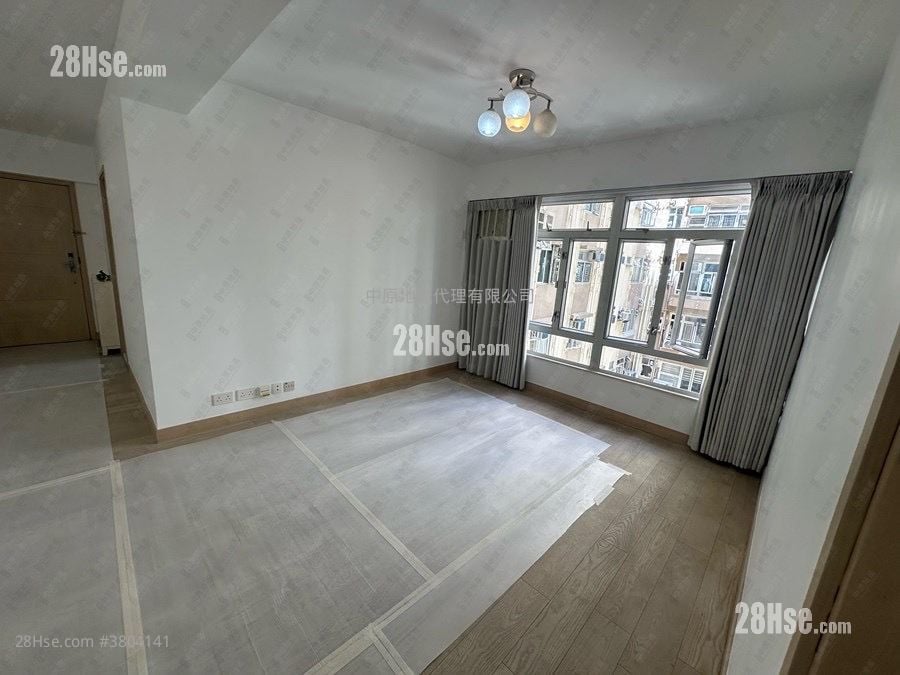 美孚新邨 售盘 3 房 , 3 浴室 946 平方尺