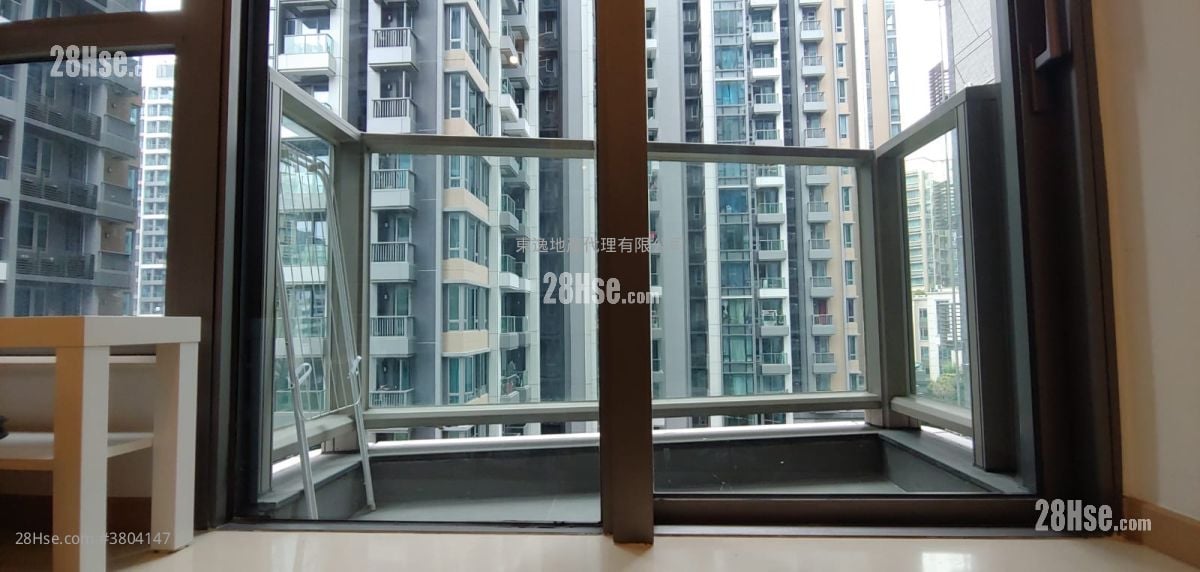 Solaria Rental 249 ft²