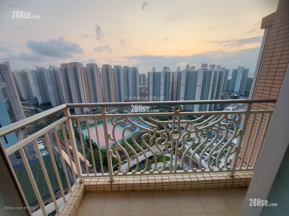 Vianni Cove Rental 3 Bedrooms , 2 Bathrooms 684 ft²