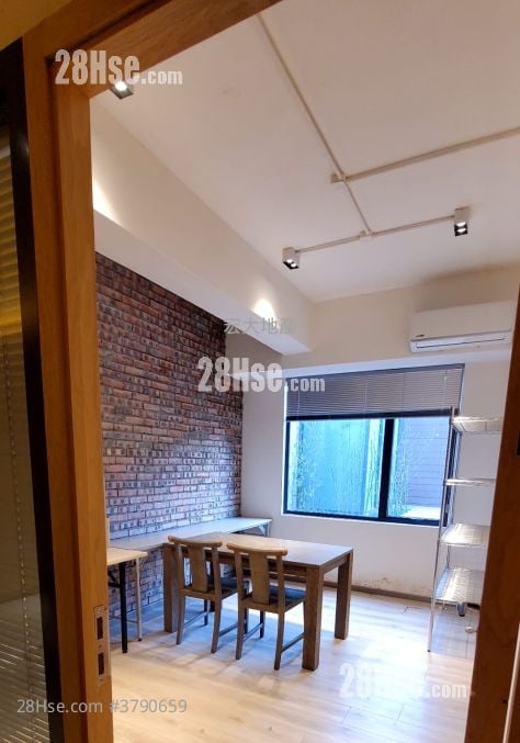 嘉荣工业大厦  租盘