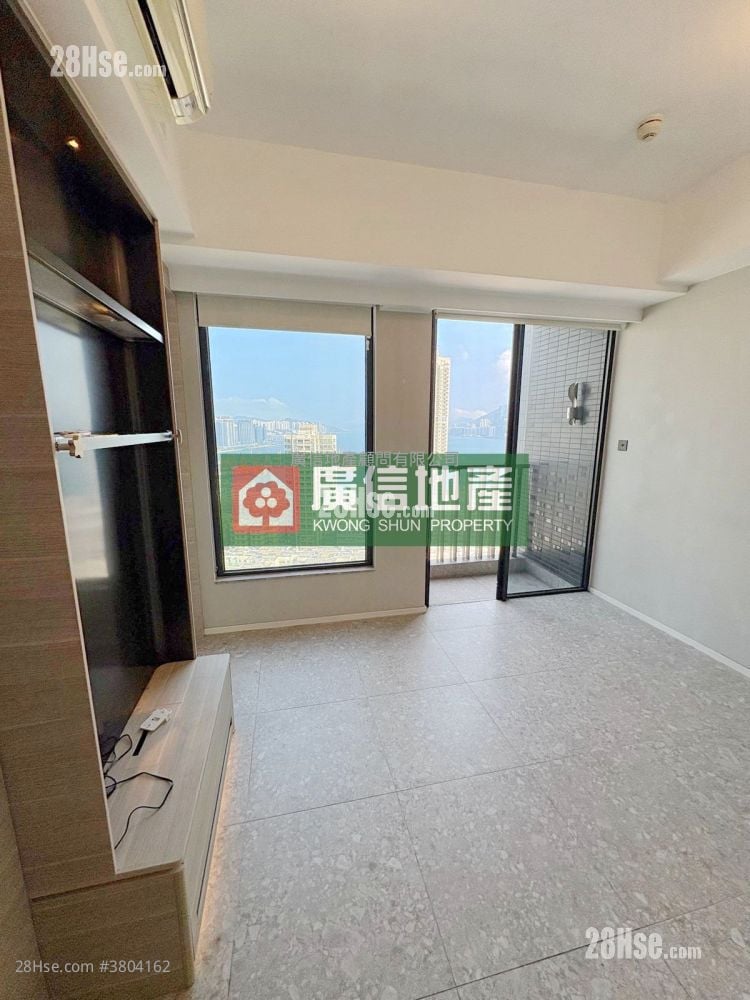 Artisan Garden Sell 1 Bedroom , 1 Bathroom 303 ft²