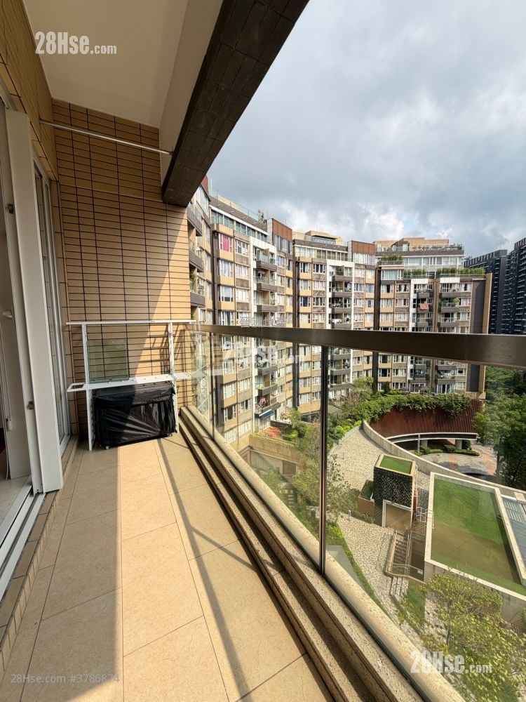 星堤 售盘 4 房 , 3 浴室 1,100 平方尺