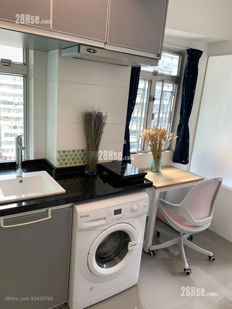 Jade House Rental Studio , 1 Bathroom 180 ft²