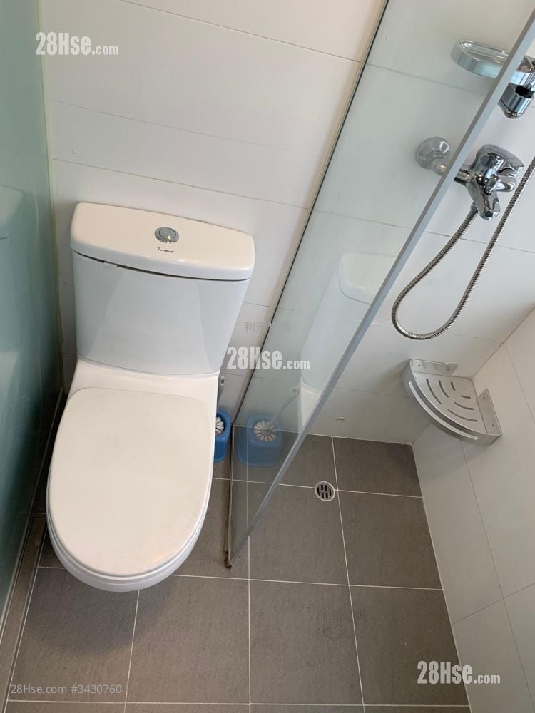 Jade House Rental Studio , 1 Bathroom 180 ft²