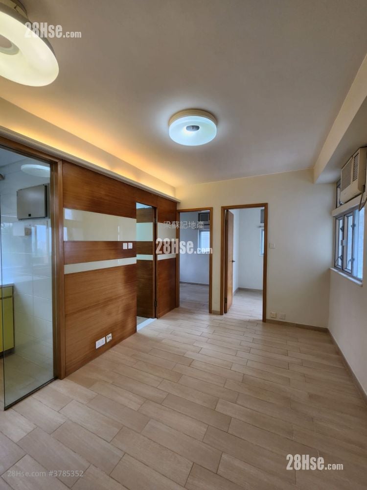 Lily Court Rental 2 Bedrooms , 1 Bathroom 357 ft²