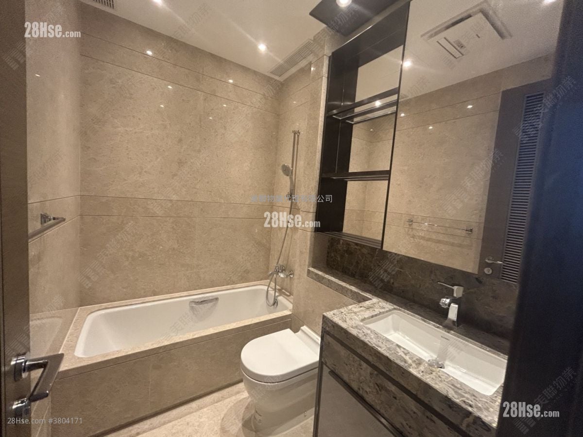 傲玟 租盘 3 房 , 3 浴室 1,264 平方尺