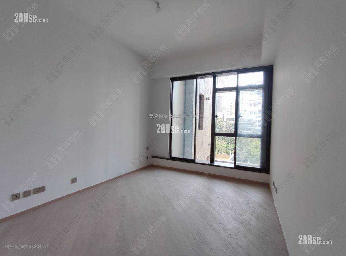 傲玟 租盘 3 房 , 3 浴室 1,264 平方尺