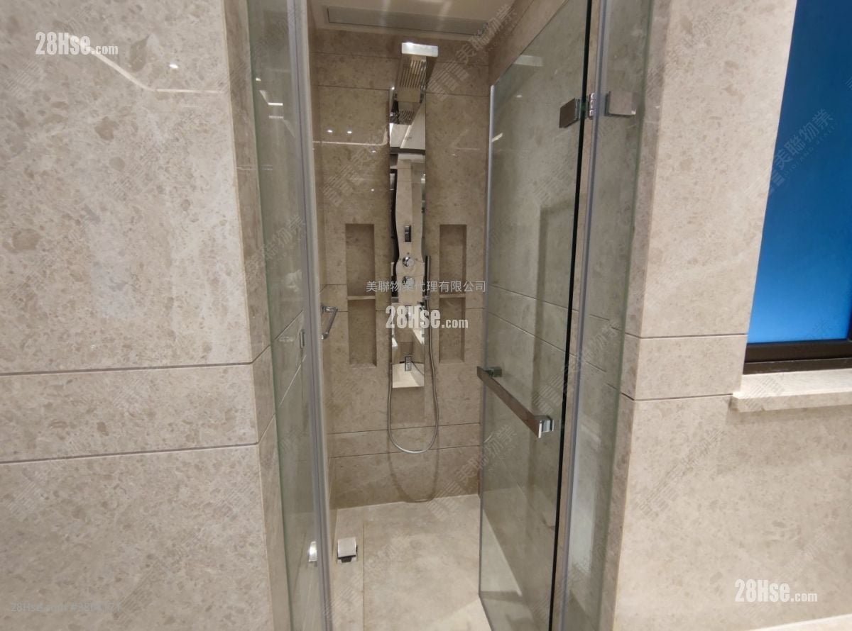 傲玟 租盘 3 房 , 3 浴室 1,264 平方尺