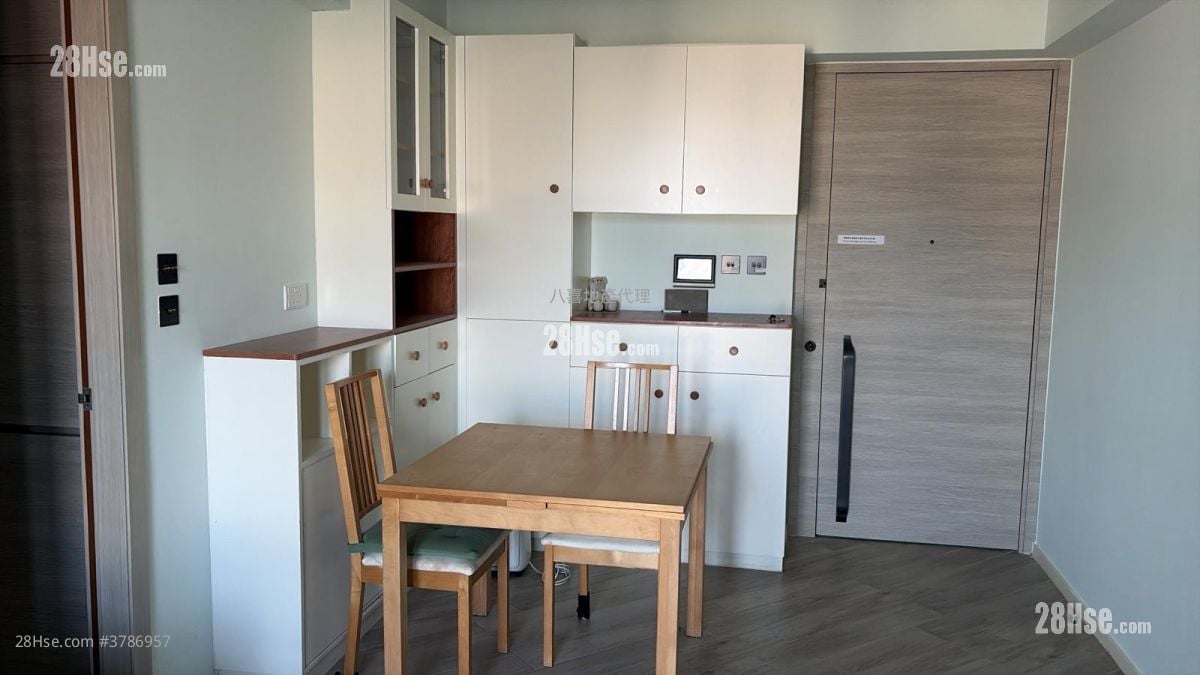 柏蔚山 售盘 1 房 , 1 浴室 570 平方尺