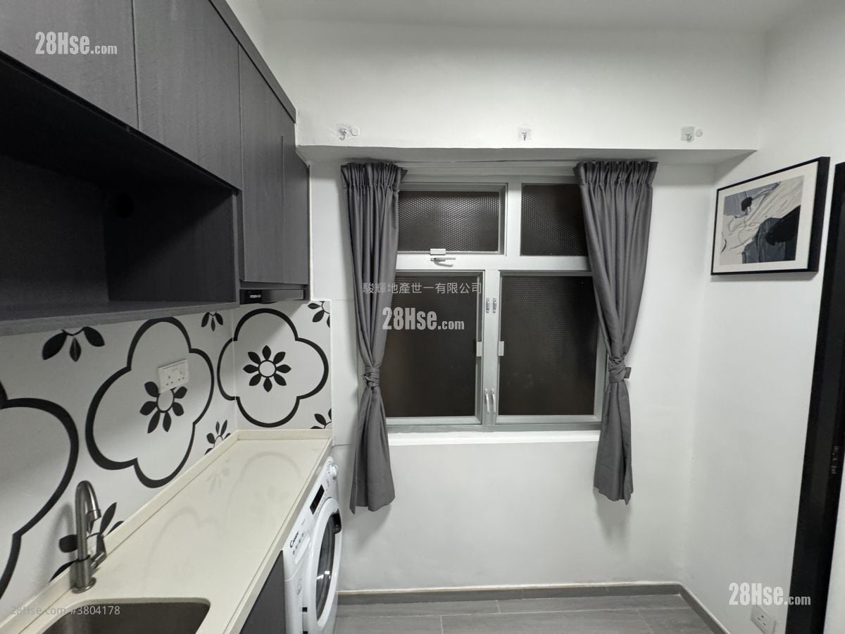 Yip Cheong Building Rental 1 Bedroom , 1 Bathroom 180 ft²