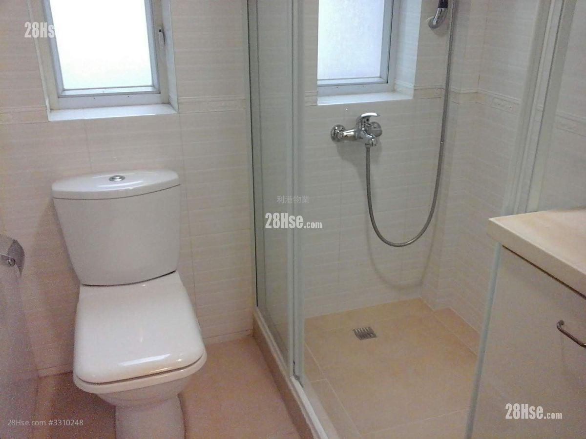 Lee Wing Building Rental 3 Bedrooms , 1 Bathroom 543 ft²