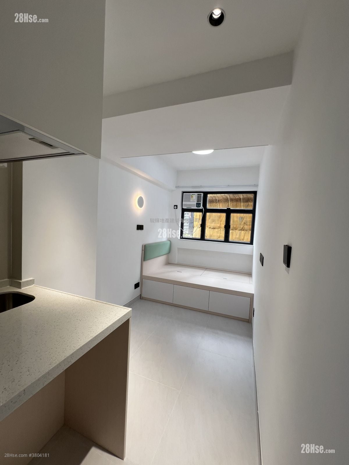 Man Wah Building Rental Studio , 1 Bathroom 160 ft²