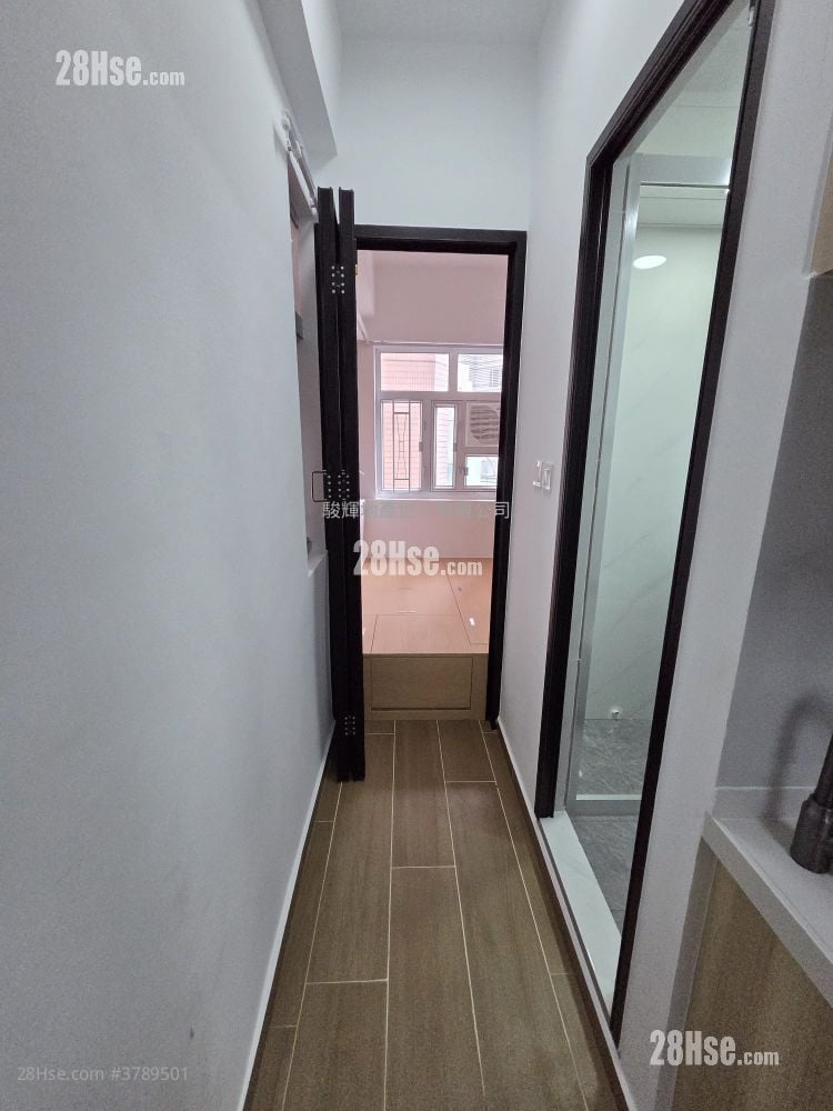 Golden Crown Court Rental 1 Bedroom , 1 Bathroom 200 ft²