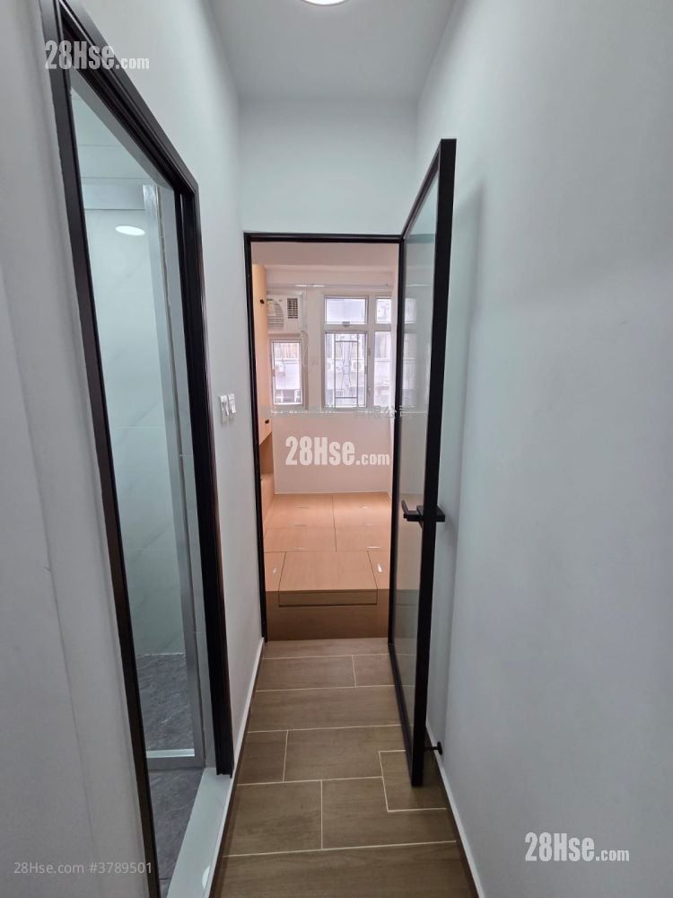 Golden Crown Court Rental 1 Bedroom , 1 Bathroom 200 ft²