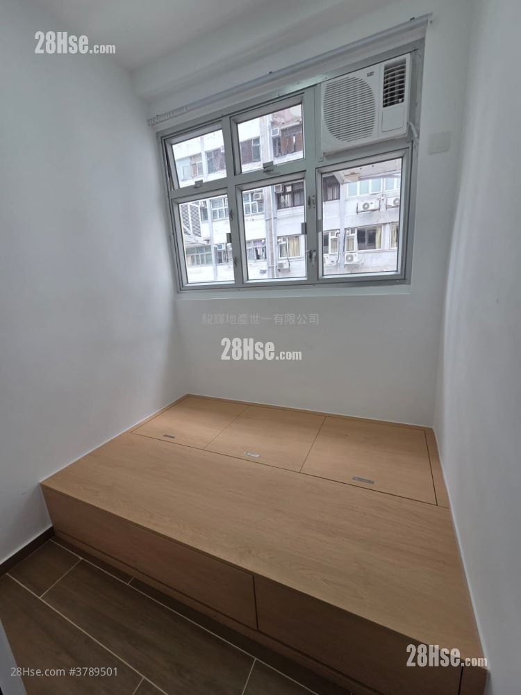 Golden Crown Court Rental 1 Bedroom , 1 Bathroom 200 ft²