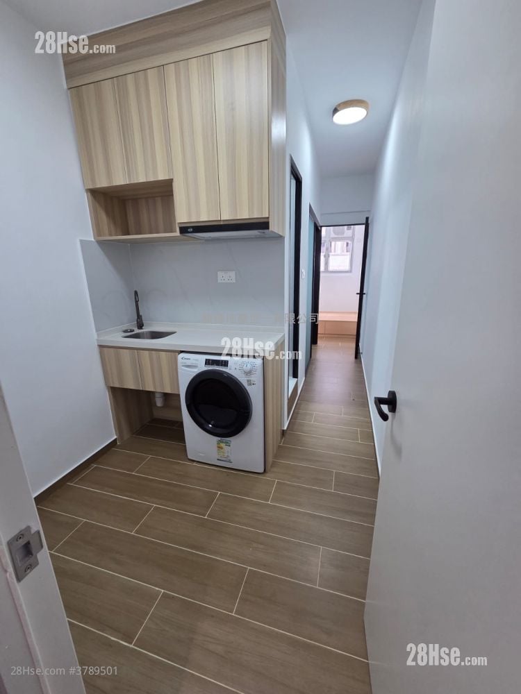 Golden Crown Court Rental 1 Bedroom , 1 Bathroom 200 ft²