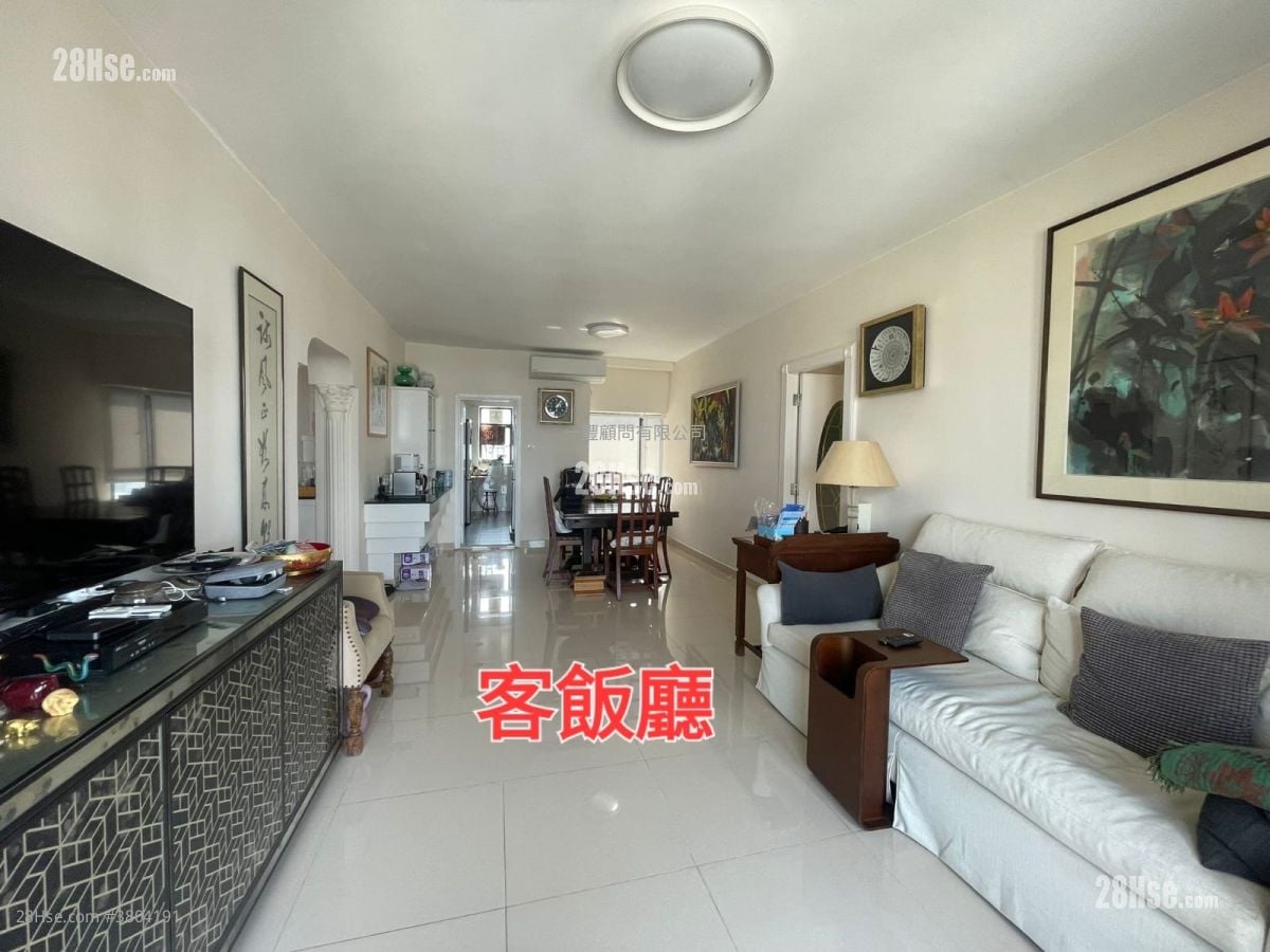 Beverly Hill Sell 1,426 ft²