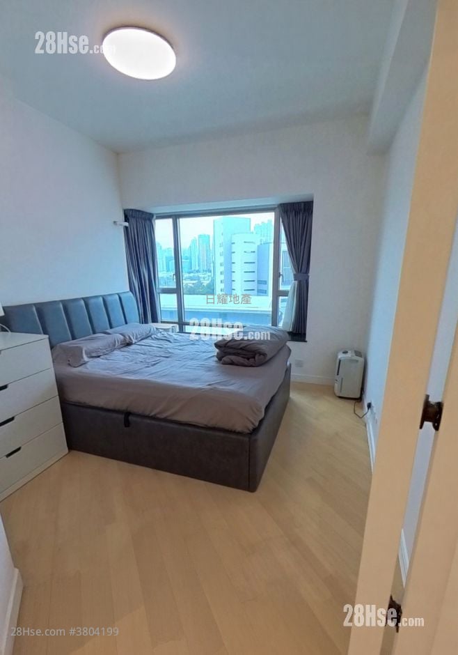 Sorrento Rental 3 Bedrooms , 2 Bathrooms 959 ft²