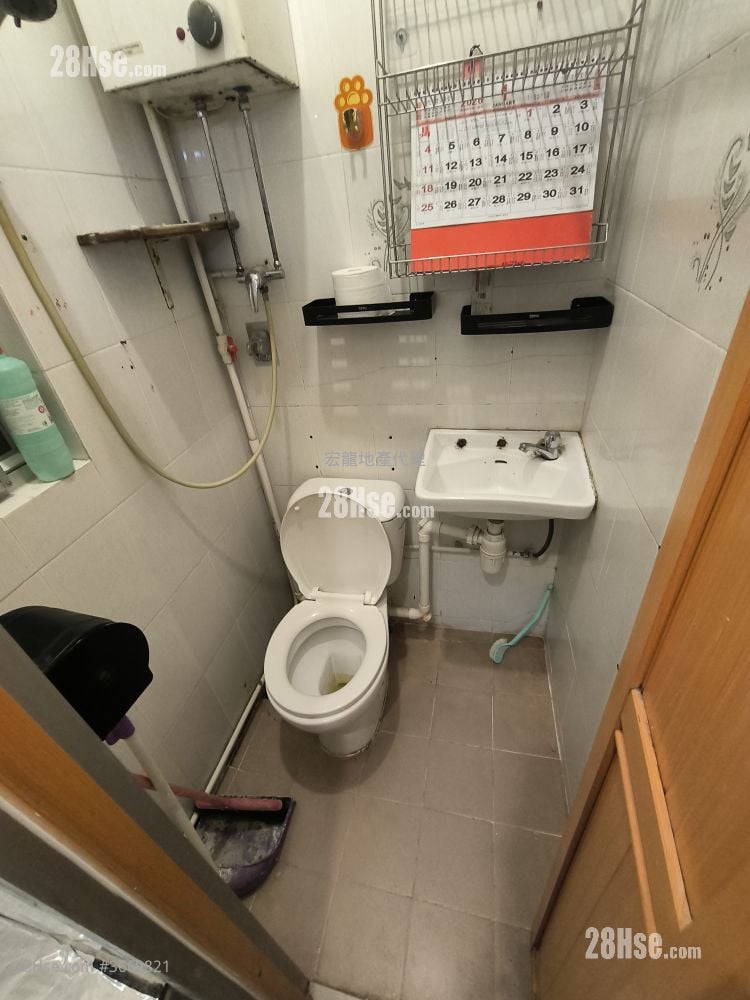 Wing Lok Building Rental 1 Bedroom , 1 Bathroom 200 ft²