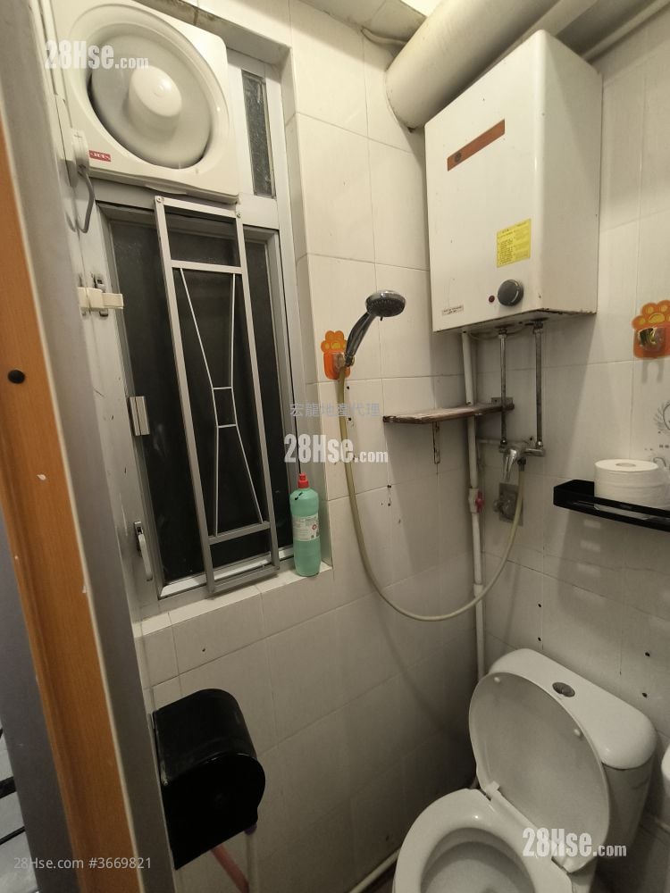 Wing Lok Building Rental 1 Bedroom , 1 Bathroom 200 ft²