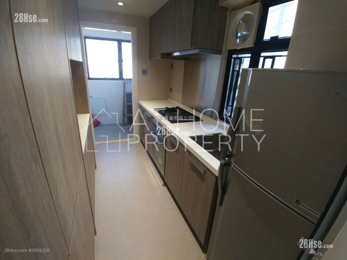 Tycoon Court Rental 2 Bedrooms , 2 Bathrooms 839 ft²