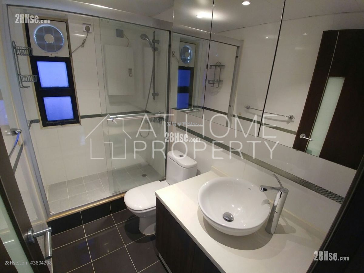 Tycoon Court Rental 2 Bedrooms , 2 Bathrooms 839 ft²