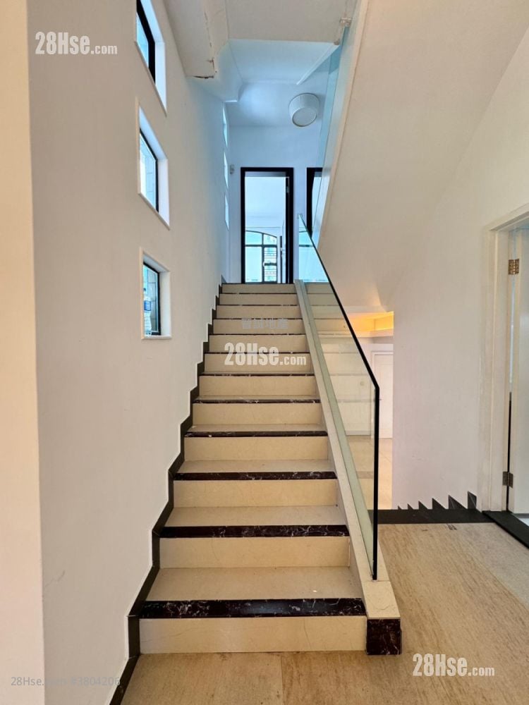 海慧花园 租盘 4 房 , 3 浴室 2,069 平方尺