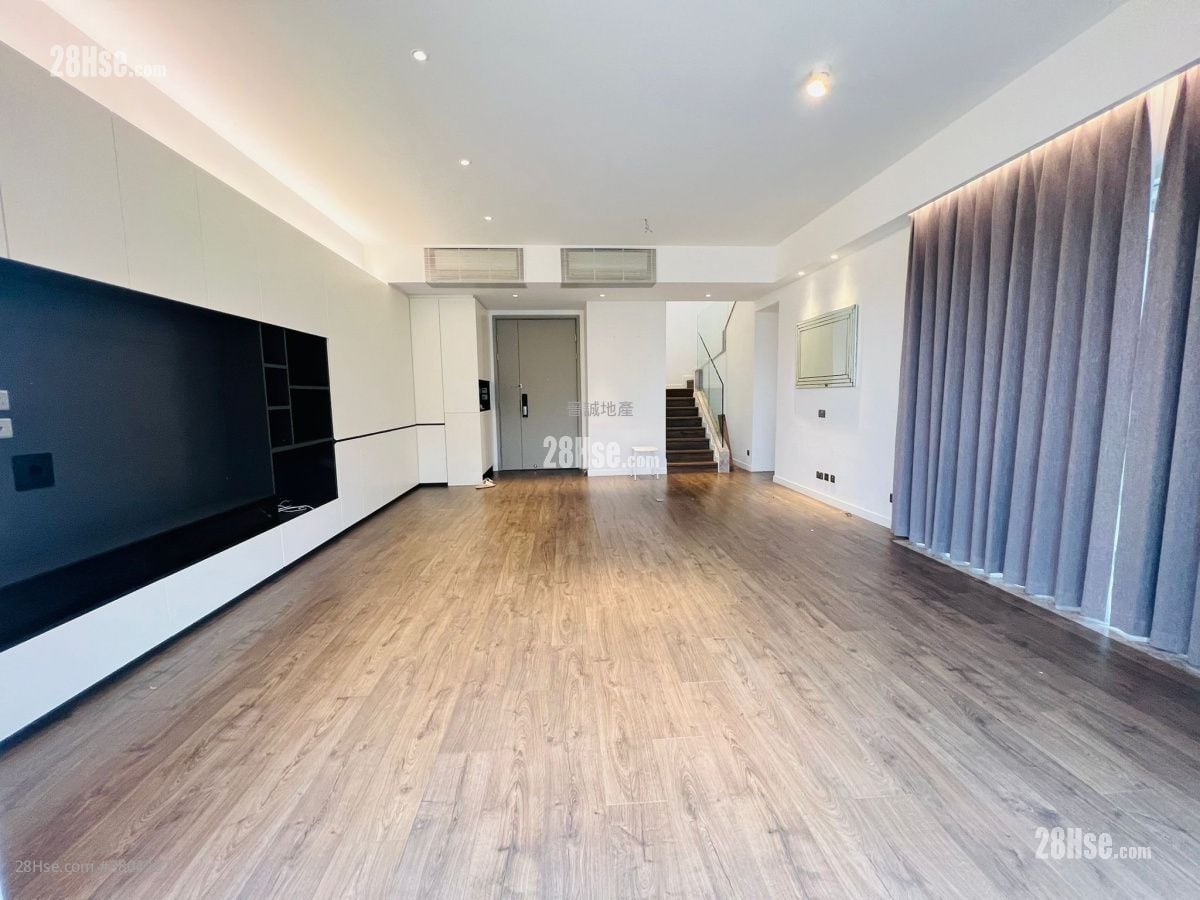 Avignon Rental 4 Bedrooms , 3 Bathrooms 1,201 ft²