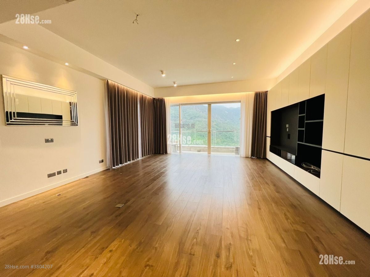 Avignon Rental 4 Bedrooms , 3 Bathrooms 1,201 ft²